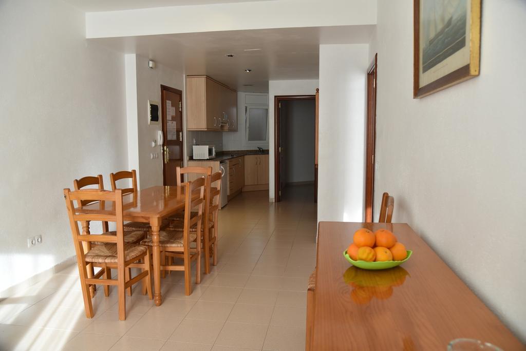 Ar Dosjoimi Apartament *
